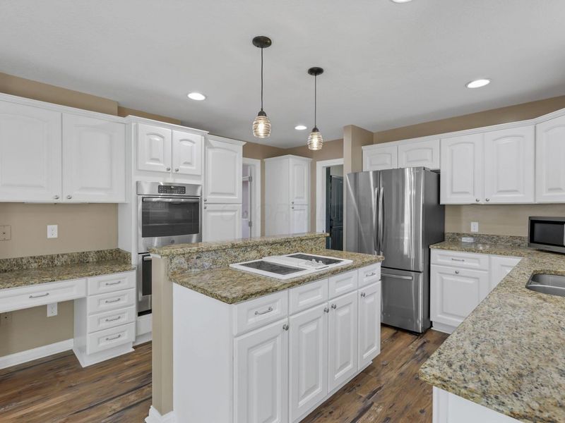 1401 Beverly Hills Drive, Lancaster, OH 43130 Photo 11