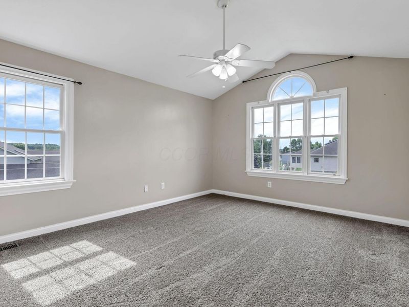 1401 Beverly Hills Drive, Lancaster, OH 43130 Photo 33