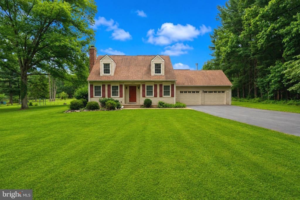 17613 KIRK LANE , ROCKVILLE, MD 20853