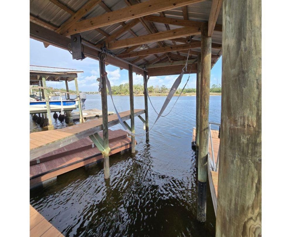 606 SE Riverside Drive, Steinhatchee, FL 00000 Photo