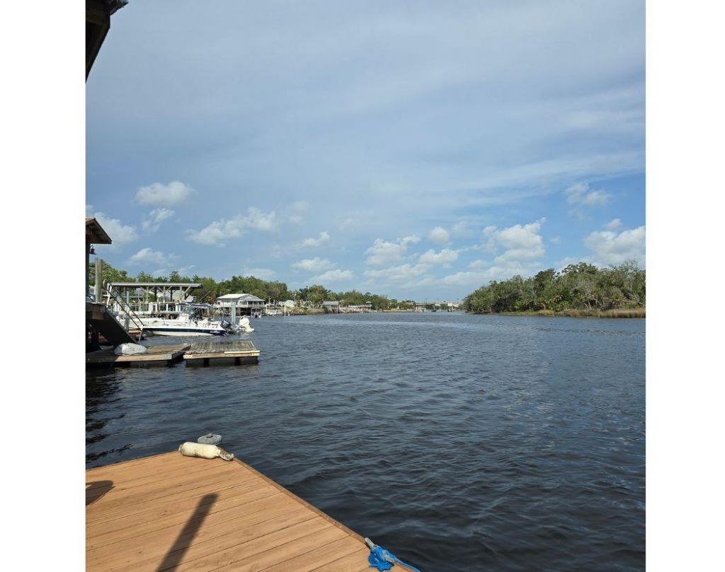 606 SE Riverside Drive, Steinhatchee, FL 00000 Photo