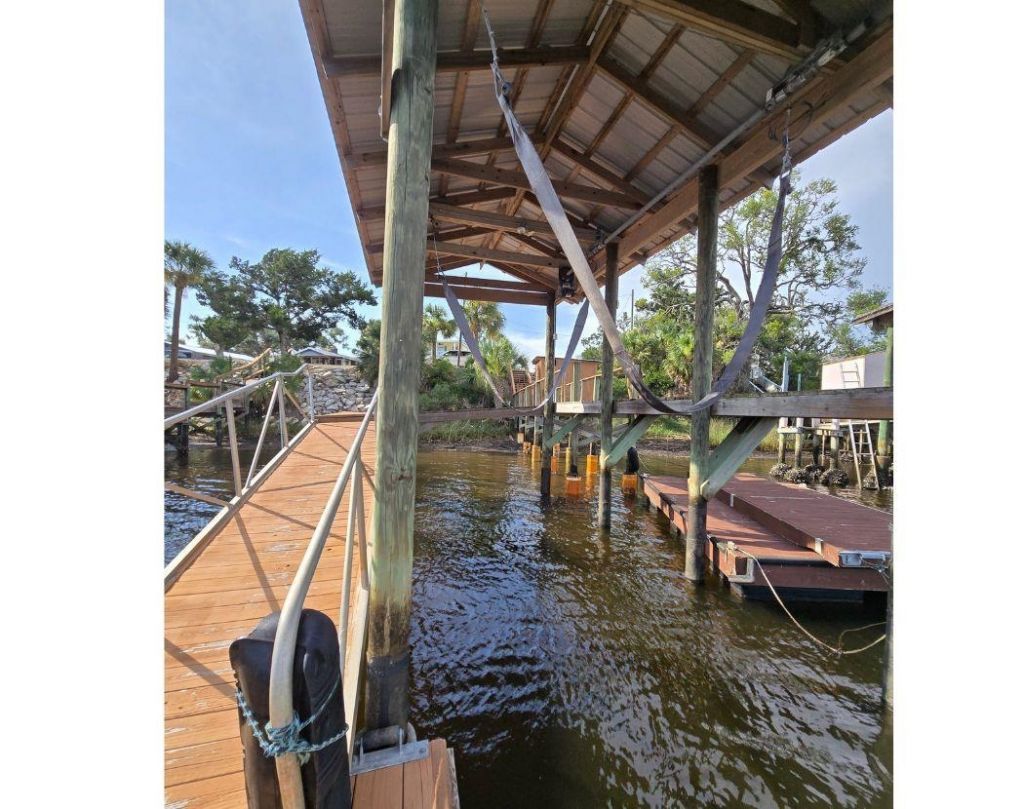 606 SE Riverside Drive, Steinhatchee, FL 00000 Photo