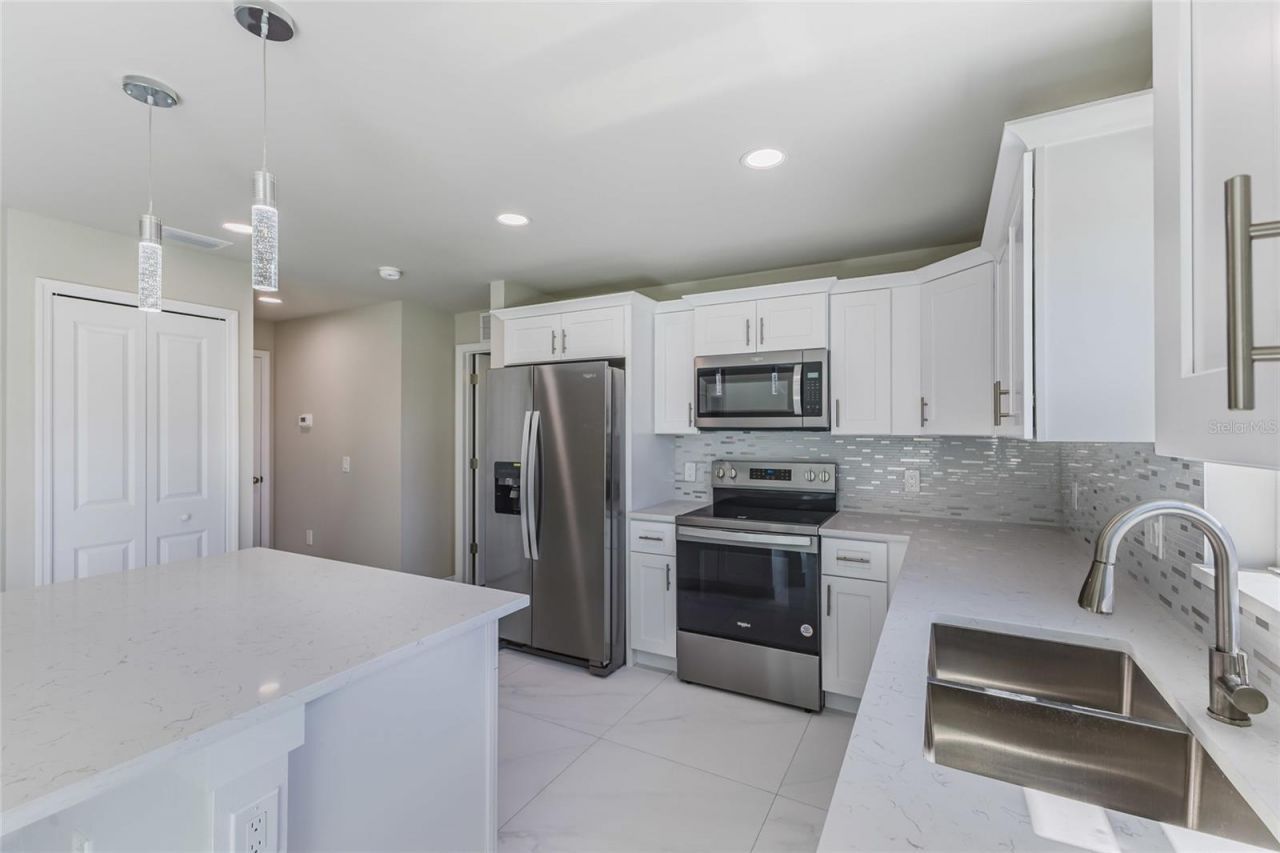 1964 Leghorn Street , Lehigh Acres, FL 33972 Photo