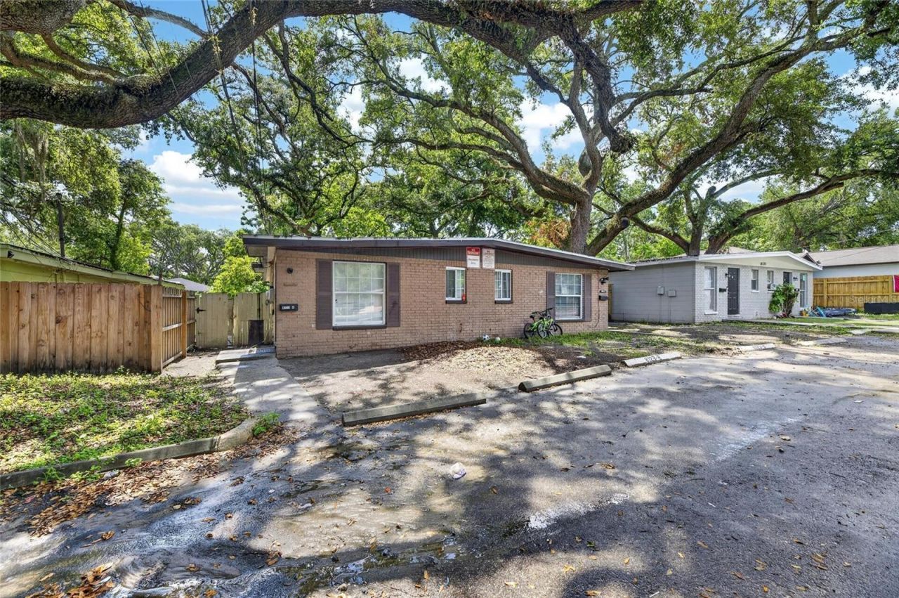 8723 & 8724 N 48th Street , Tampa, FL 33617 Photo