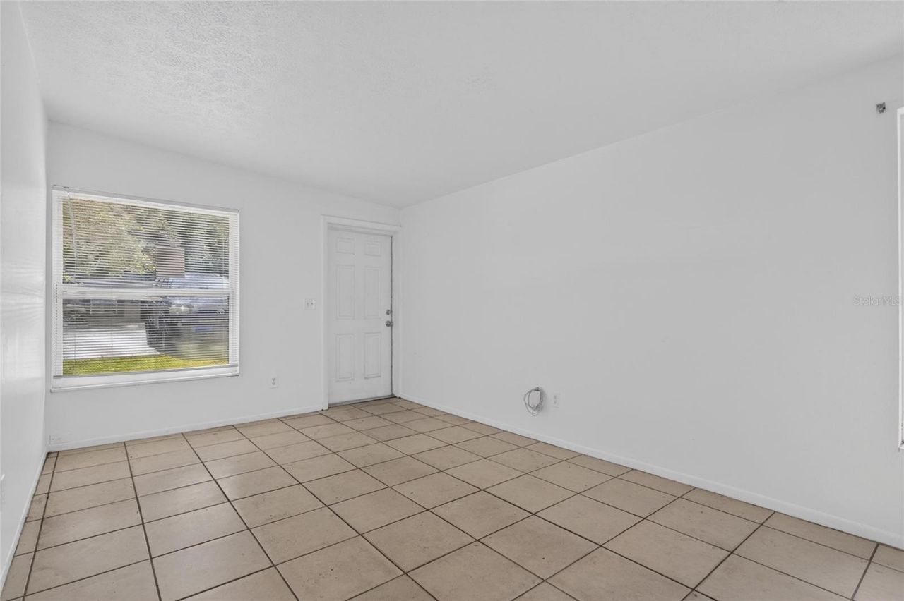 8723 & 8724 N 48th Street , Tampa, FL 33617 Photo