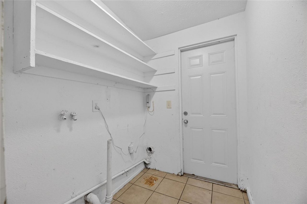 8726 & 8728 N 48th Street , Tampa, FL 33617 Photo