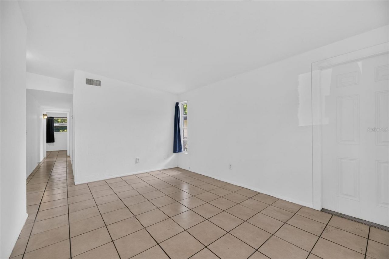 8726 & 8728 N 48th Street , Tampa, FL 33617 Photo