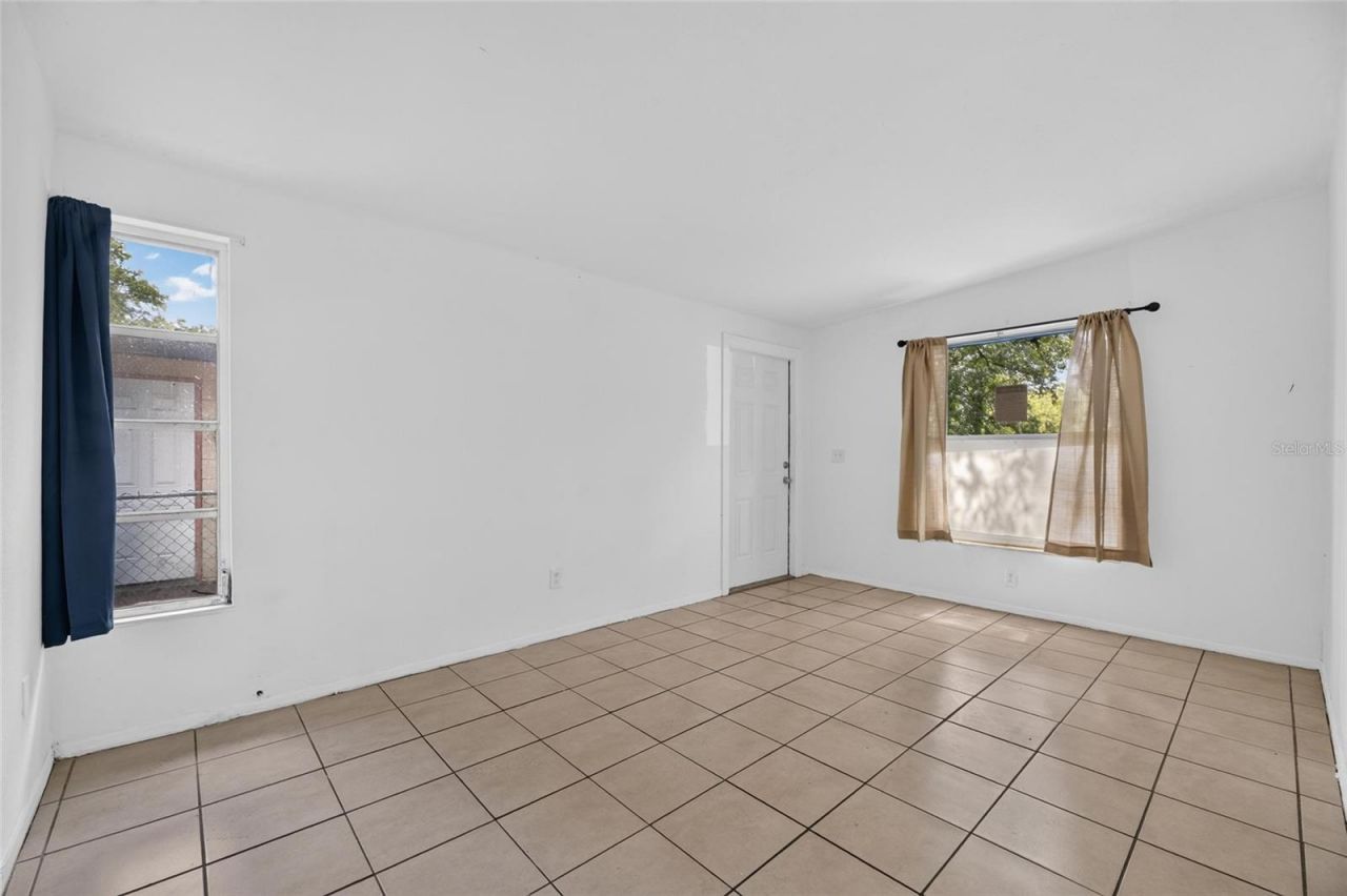 8726 & 8728 N 48th Street , Tampa, FL 33617 Photo