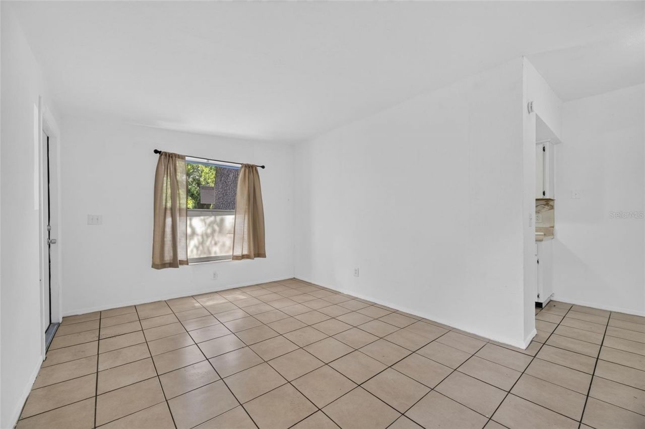 8726 & 8728 N 48th Street , Tampa, FL 33617 Photo