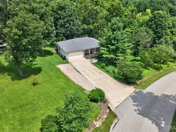 13935 Tapestry Lane, St Robert, MO 65584