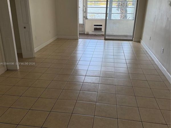 19001 NE 2nd Ave , Unit 1404, Miami, FL 33179