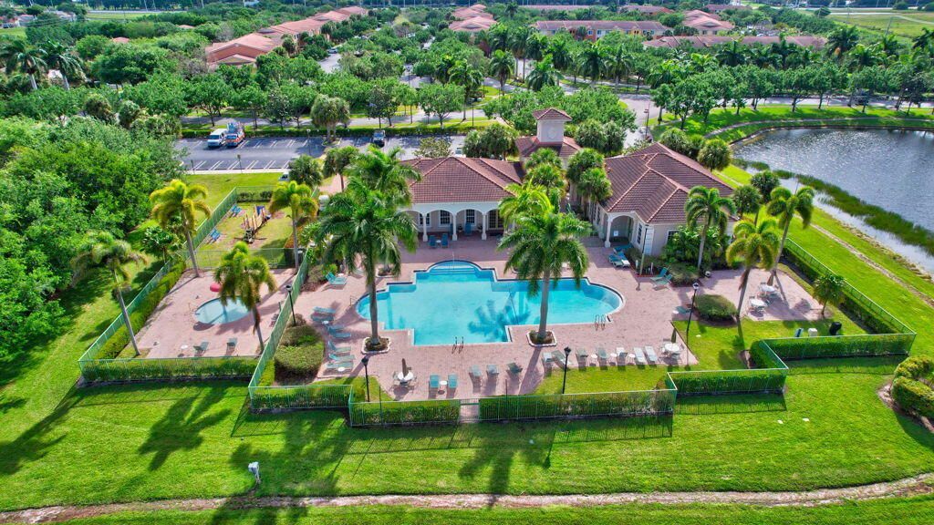 6689 Old Farm Trail, Boynton Beach, FL 33437 Photo