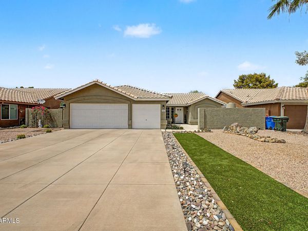 4226 E WHITNEY Lane, Phoenix, AZ 85032