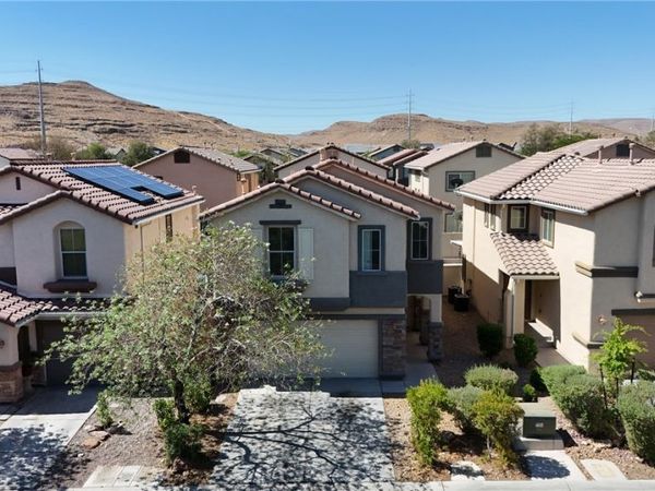 6511 Blessed Thistle Avenue , Las Vegas, NV 89141