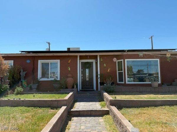 4559 S Nellis Boulevard , Las Vegas, NV 89121