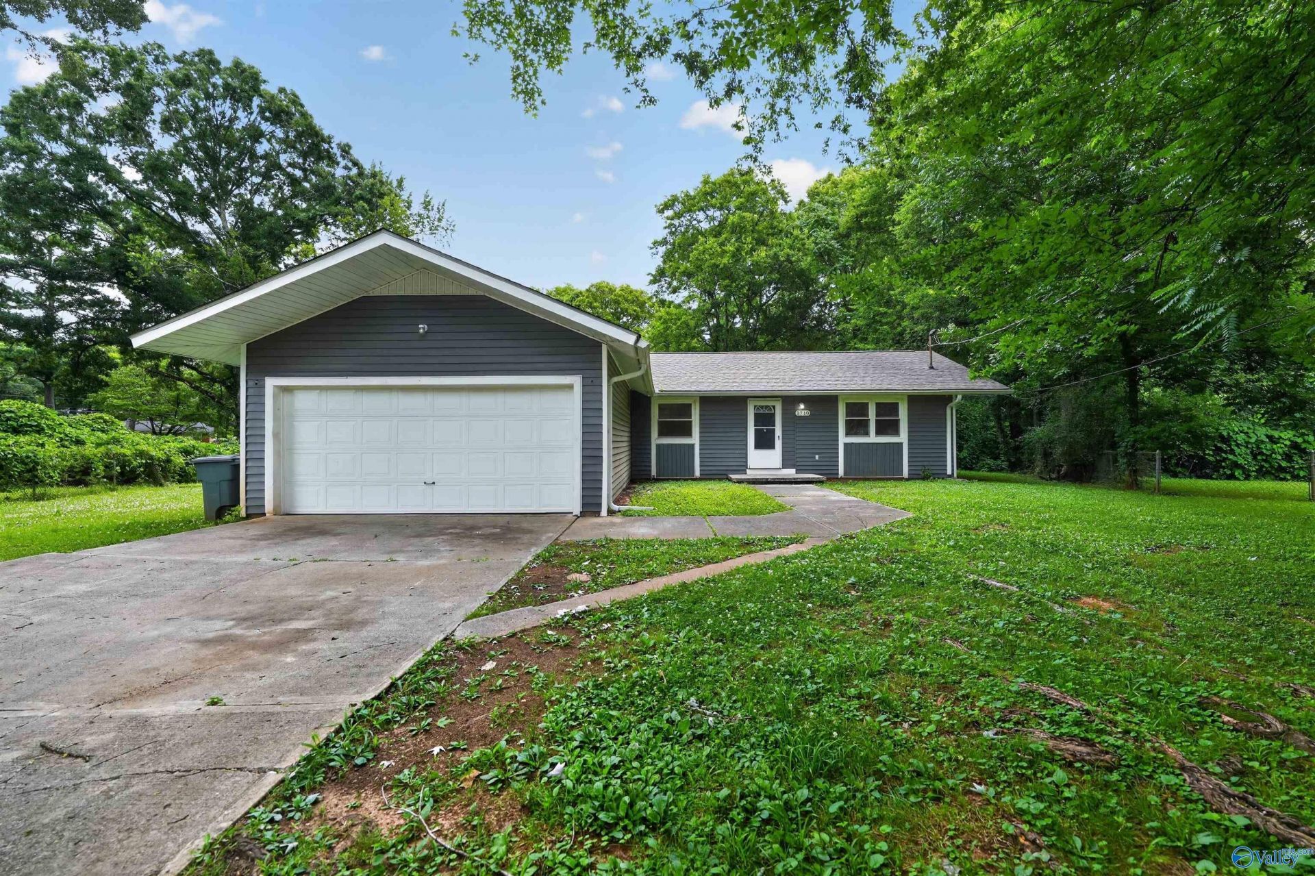 3710 Oakdale Court Nw, Huntsville, AL 35810 Main Photo