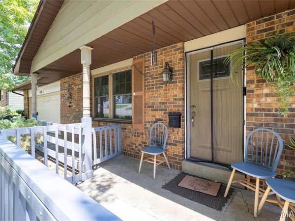 614 N Mount Auburn Road, Cape Girardeau, MO 63701
