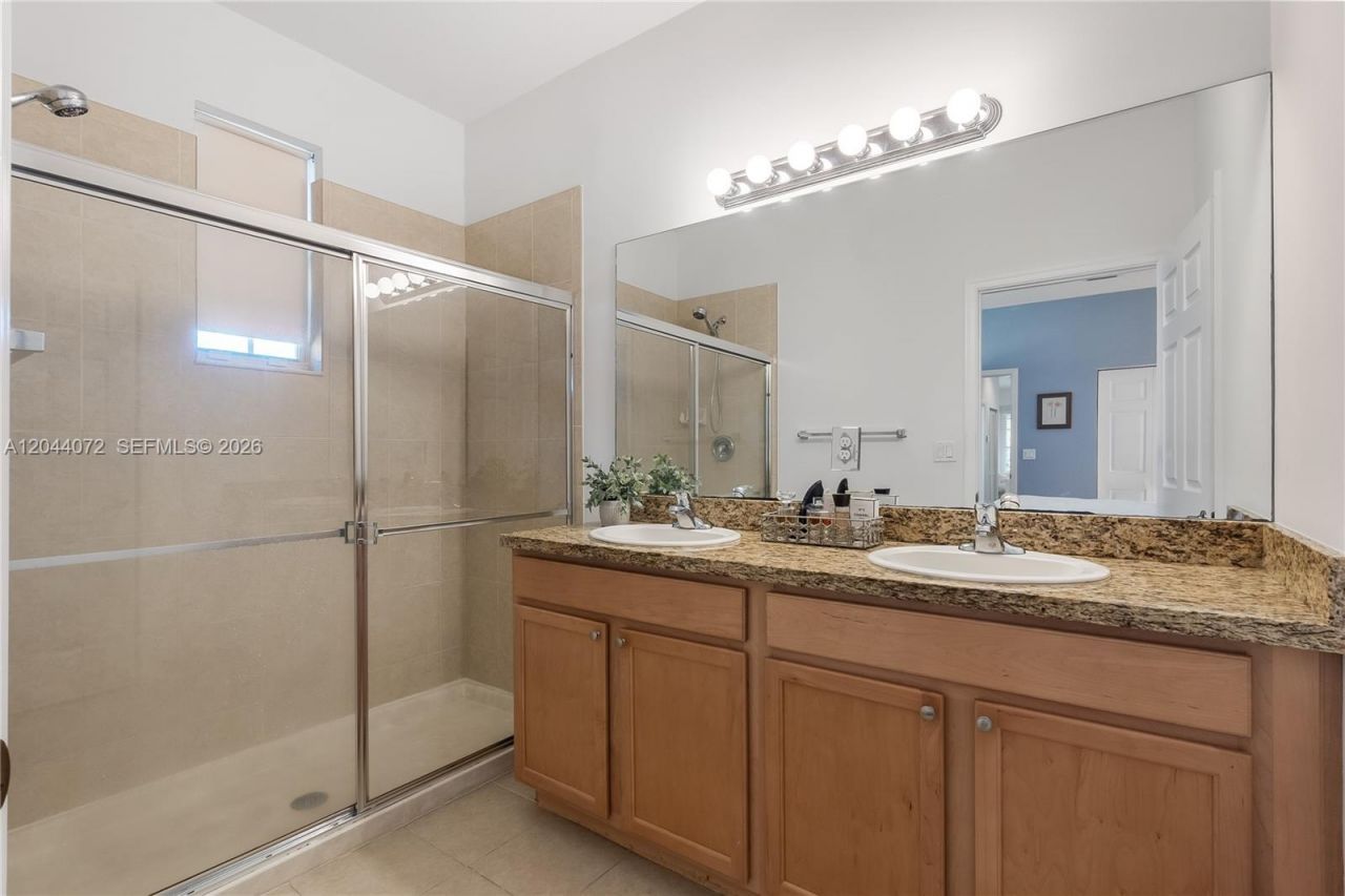 1119 SW 147th Ave, Pembroke Pines, FL 33027 Photo