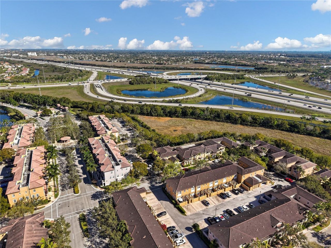 1119 SW 147th Ave, Pembroke Pines, FL 33027 Photo