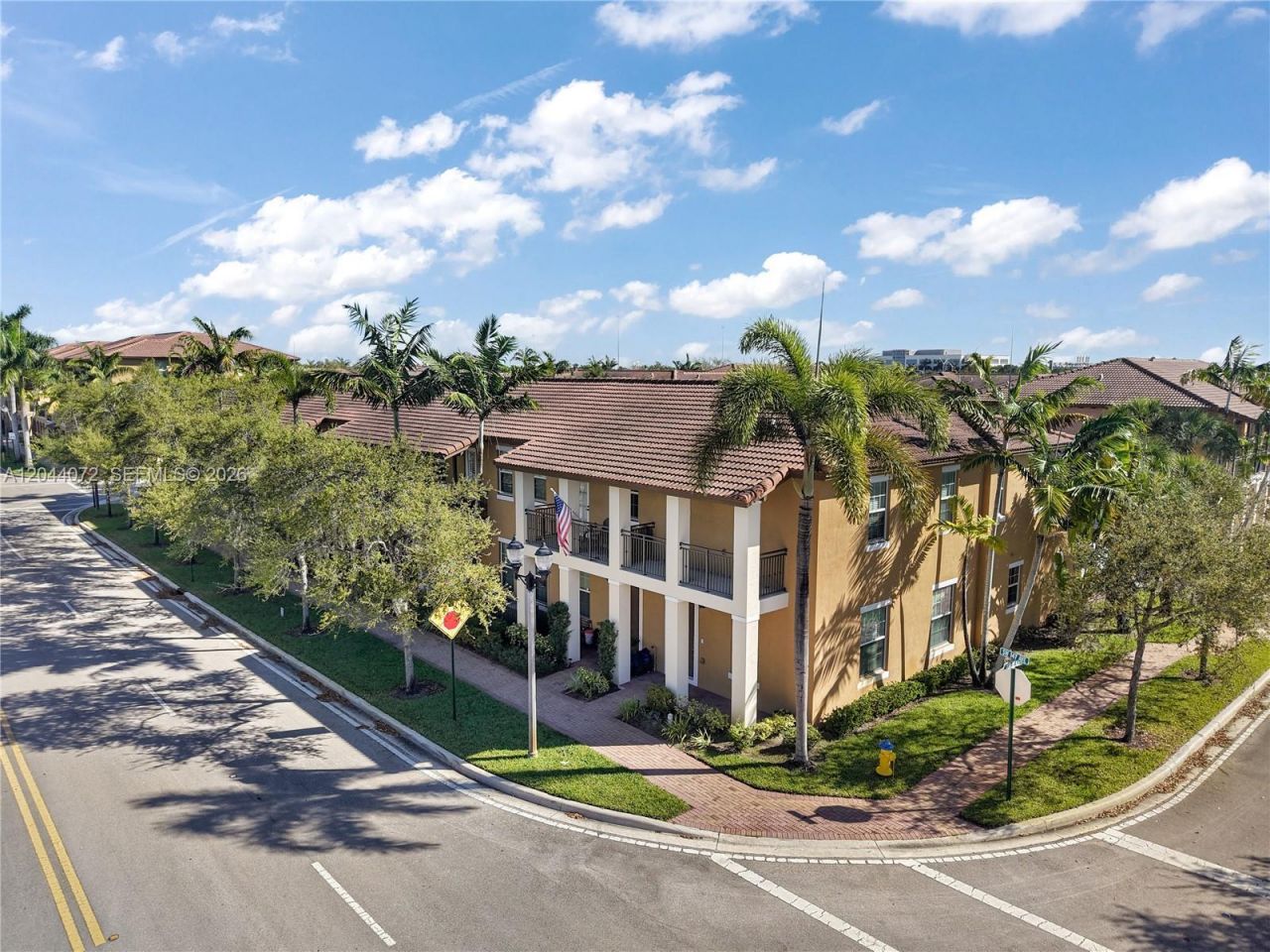 1119 SW 147th Ave, Pembroke Pines, FL 33027 Photo