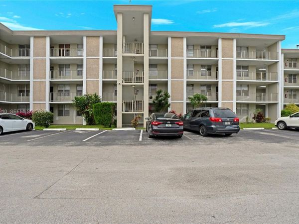 2901 NW 48th Ave , Unit 355, Lauderdale Lakes, FL 33313