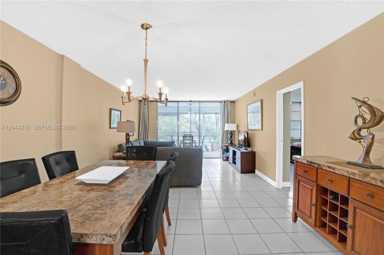 2901 NW 48th Ave, Unit 355, Lauderdale Lakes, FL 33313 Photo