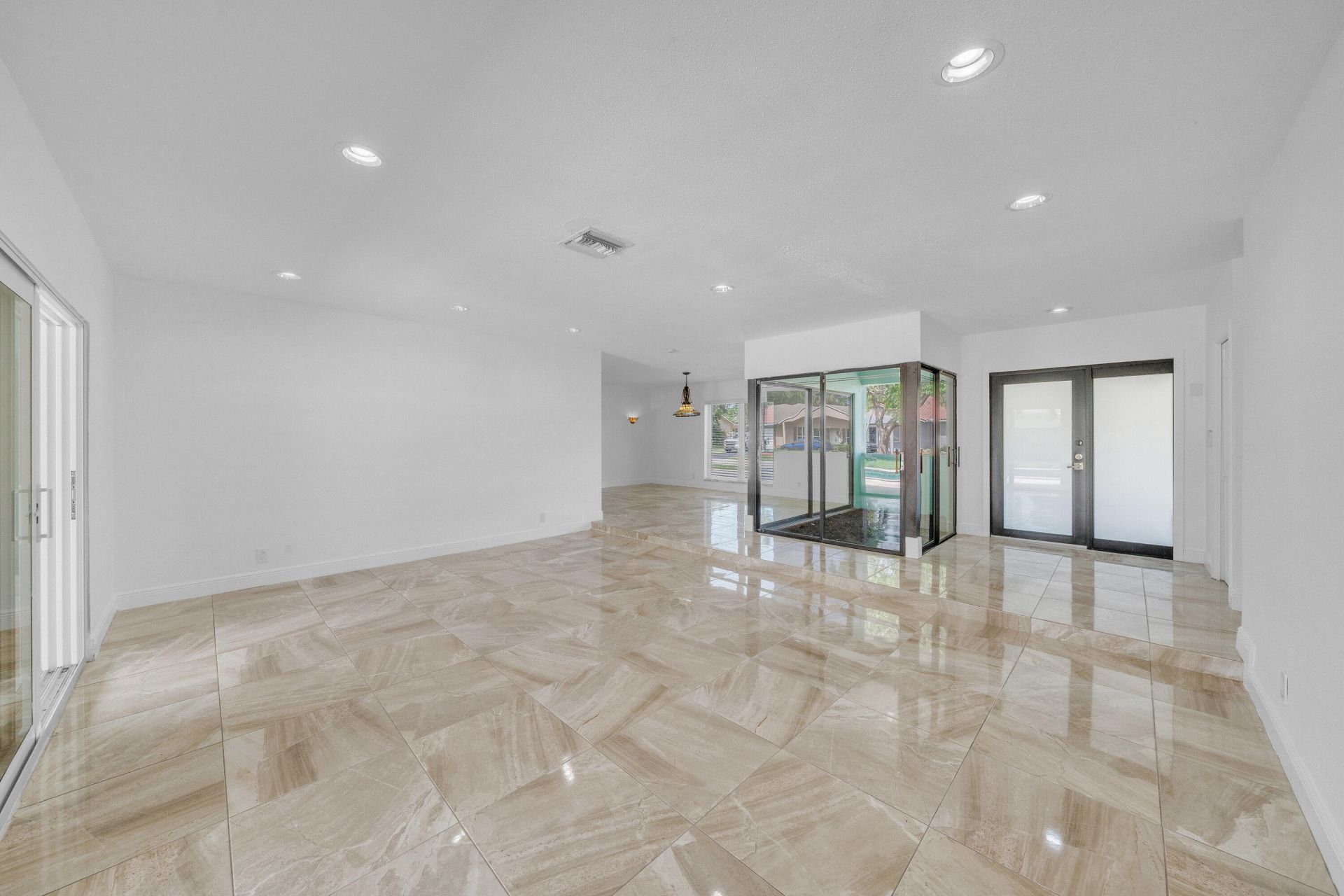 1941 SW 73rd Avenue, Plantation, FL 33317 Photo
