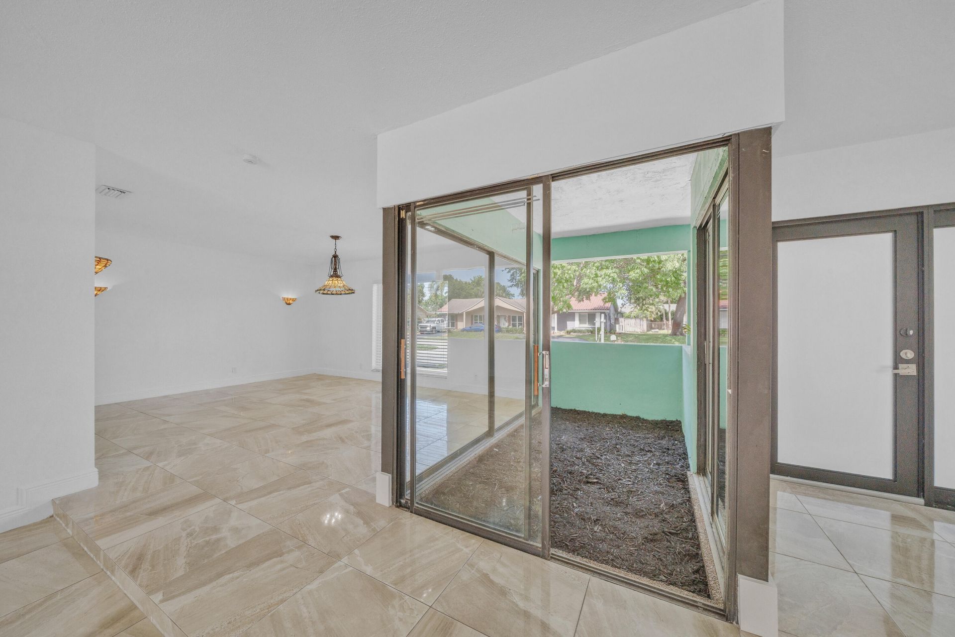 1941 SW 73rd Avenue, Plantation, FL 33317 Photo