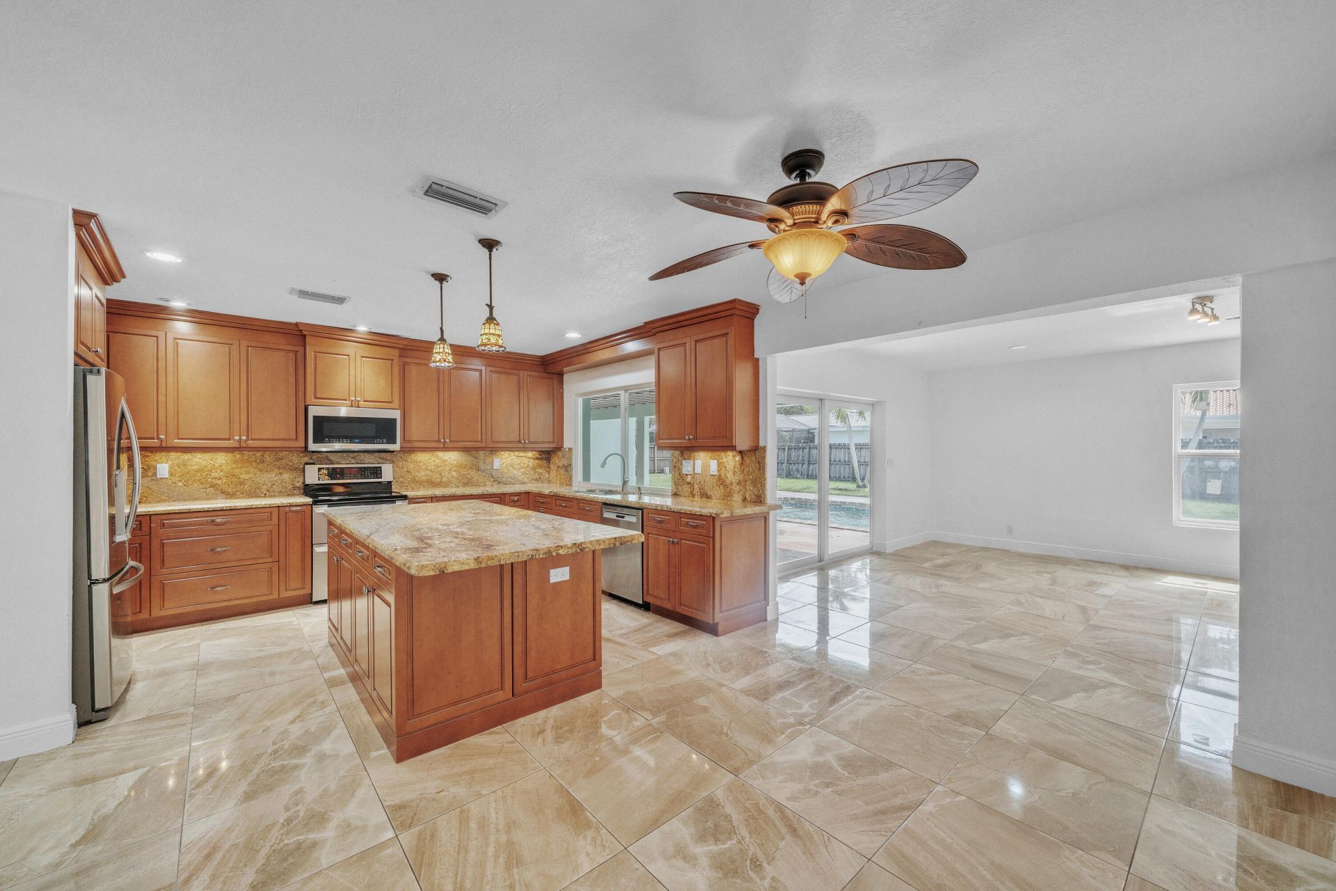 1941 SW 73rd Avenue, Plantation, FL 33317 Photo