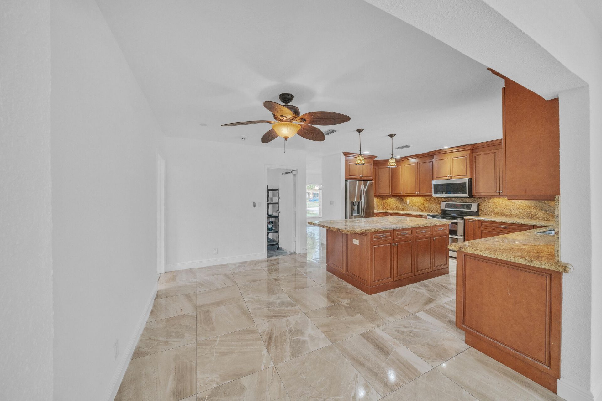 1941 SW 73rd Avenue, Plantation, FL 33317 Photo