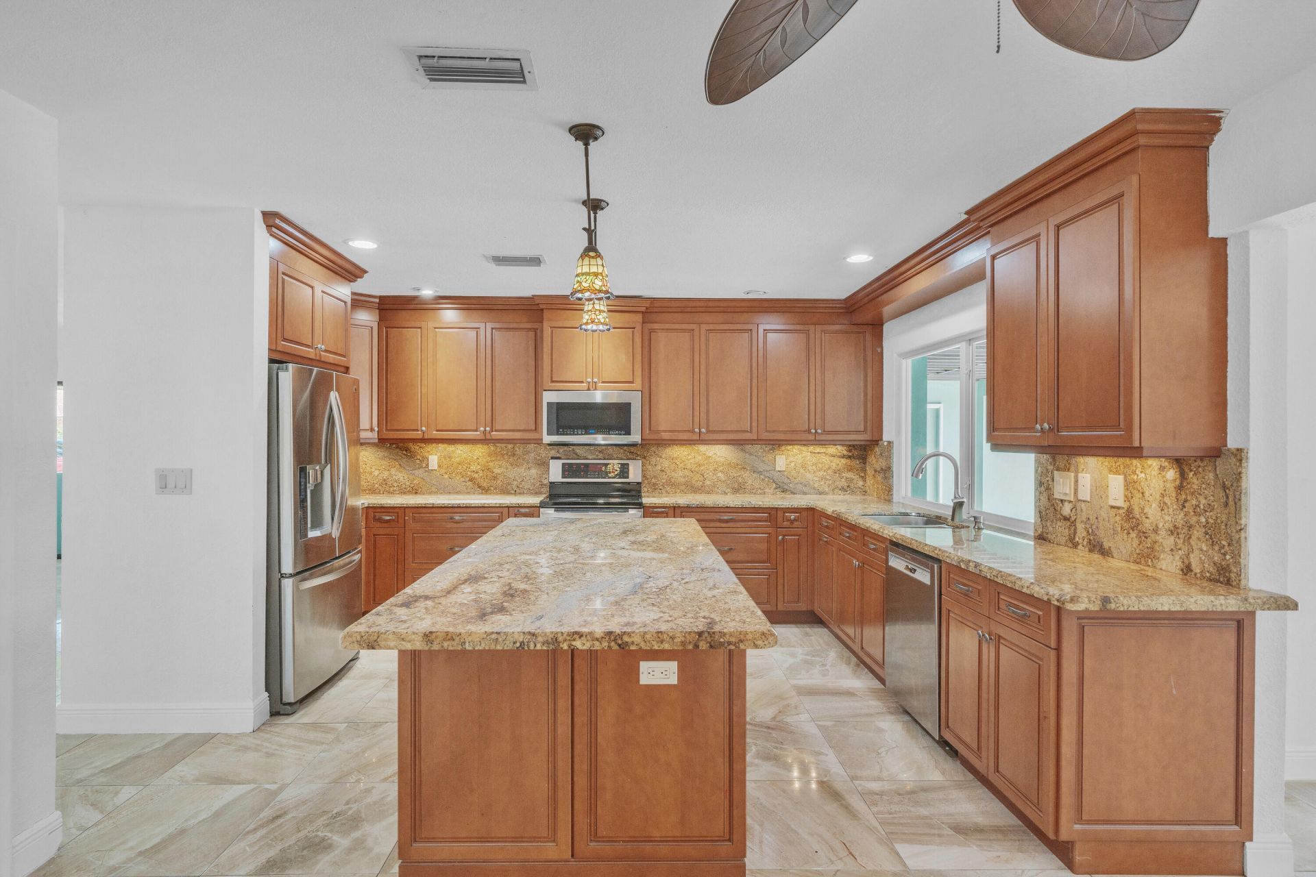 1941 SW 73rd Avenue, Plantation, FL 33317 Photo