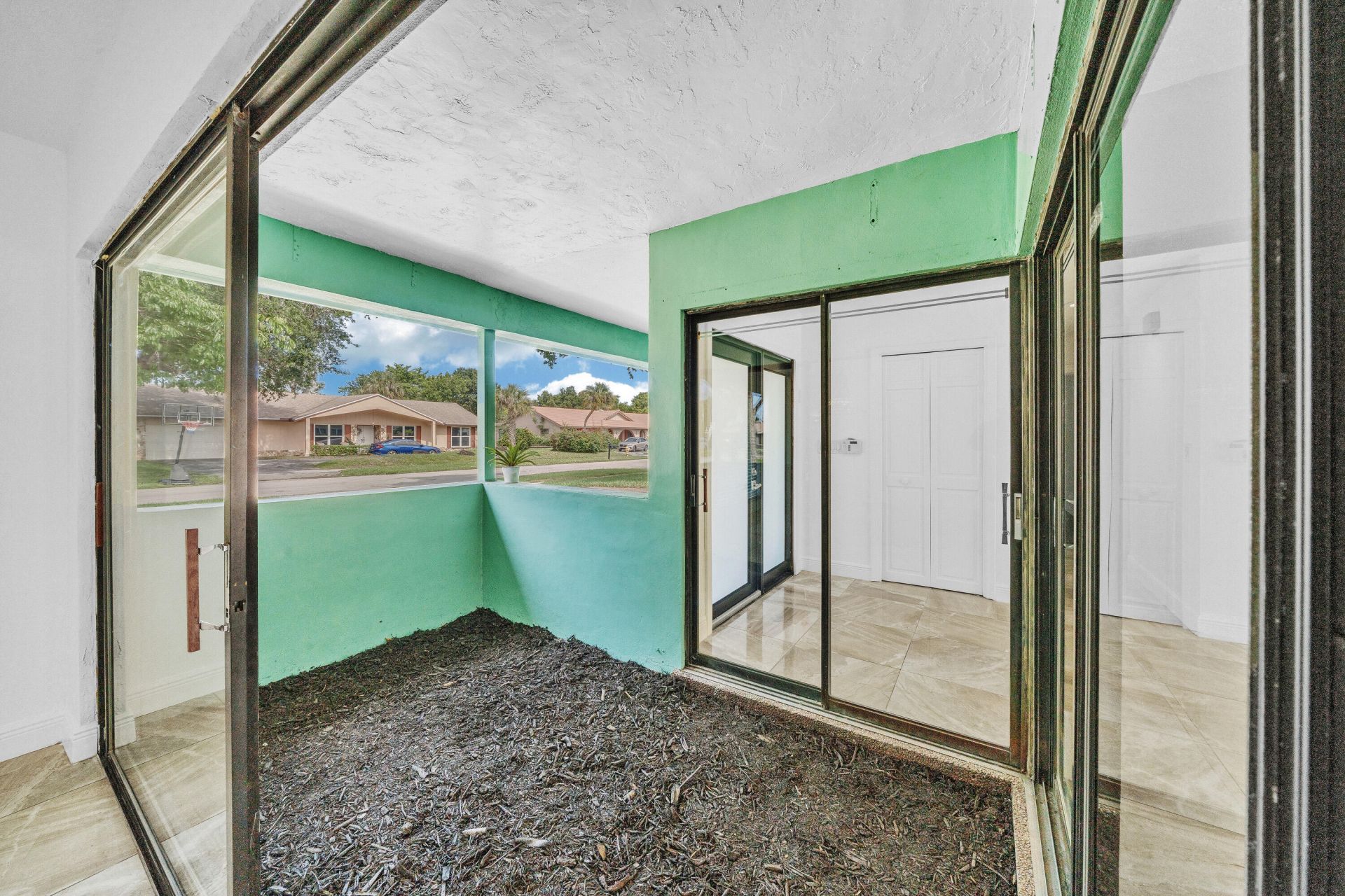 1941 SW 73rd Avenue, Plantation, FL 33317 Photo