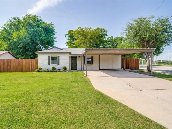 9225 N Dodson Drive, White Settlement, TX 76108