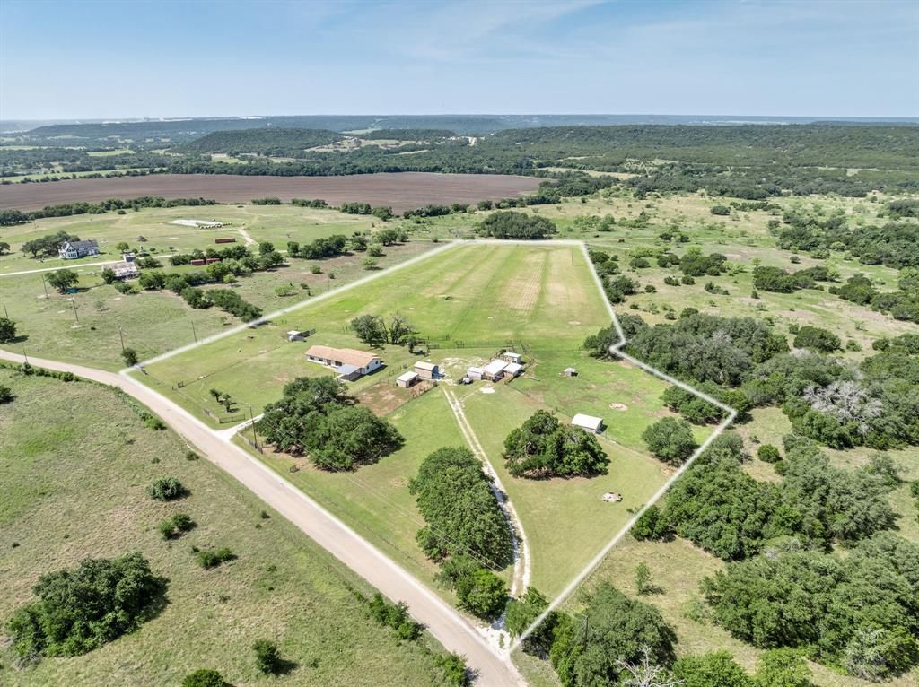 2517 County Road 4240, Clifton, TX 76634 Main Photo