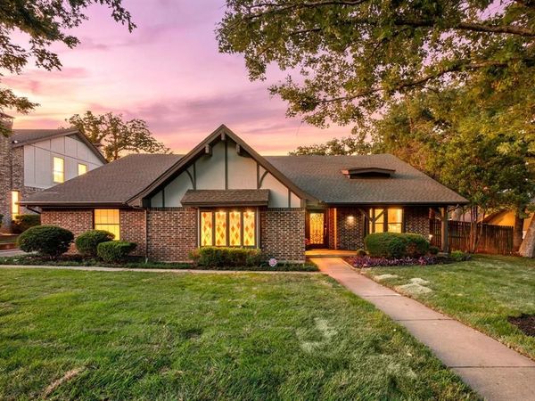 2214 Wilson Drive, Arlington, TX 76011
