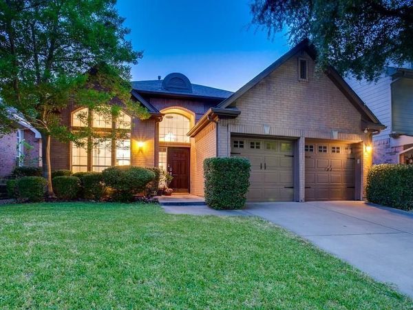 2242 Ash Grove Way, Dallas, TX 75228
