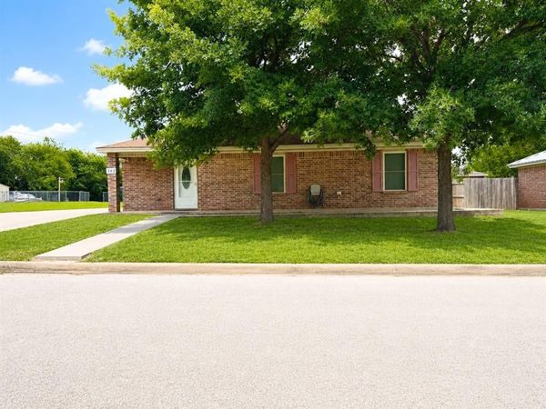 503 Lasalle Street, Bowie, TX 76230