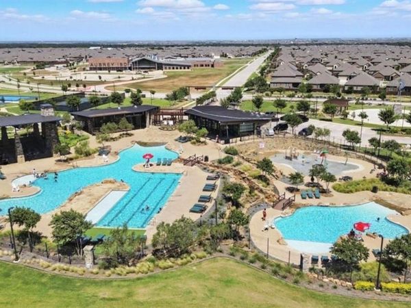3721 Tracewood Bend, Aubrey, TX 76227