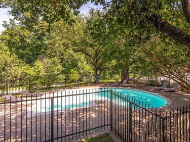 6900 Skillman Street, Unit 305, Dallas, TX 75231