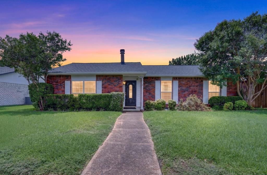 2910 Flagstone Drive, Garland, TX 75044 Main Photo