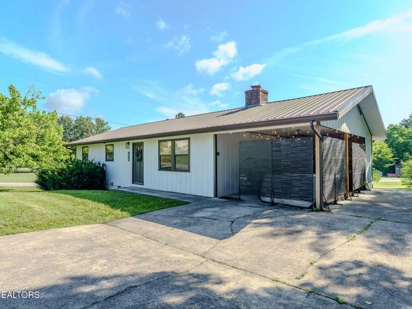 3039 Lona Drive, Sevierville, TN 37862