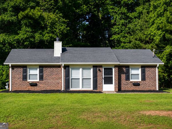 1046 Country Club Road, Newnan, GA 30263