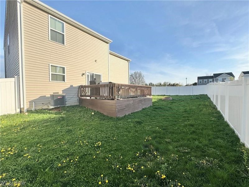 117 Fall Lake Lane, Amherst, OH 44001 Photo 23