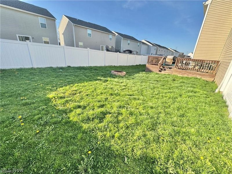 117 Fall Lake Lane, Amherst, OH 44001 Photo 24