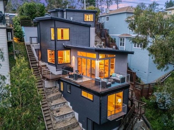 540 El Granada Boulevard, Half Moon Bay, CA 94019