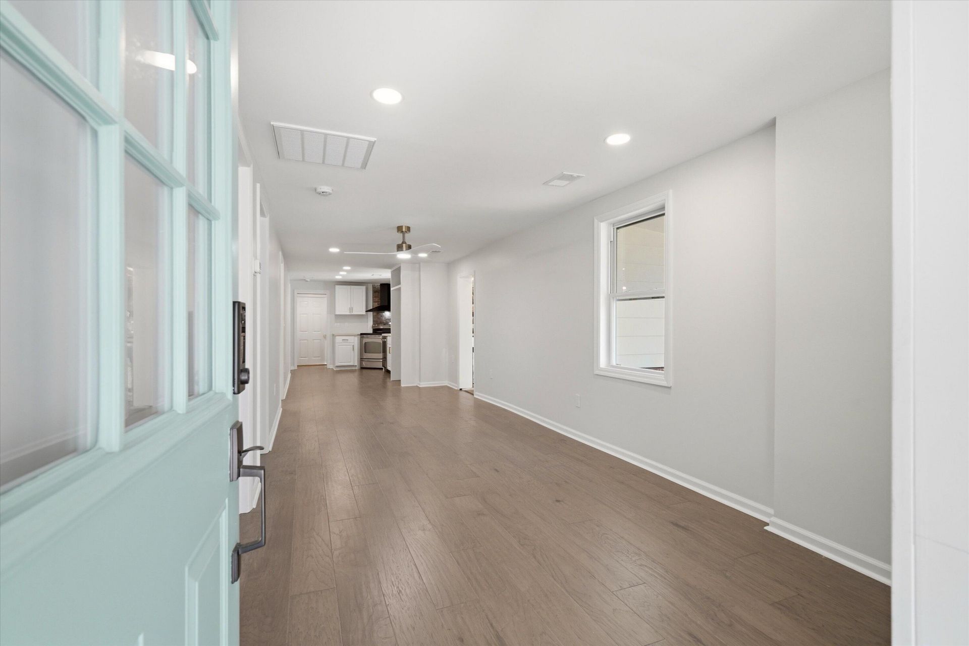 107 Grant Street Photo 6