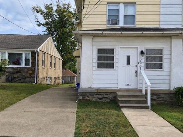 221 ARDMORE AVENUE , UPPER DARBY, PA 19082