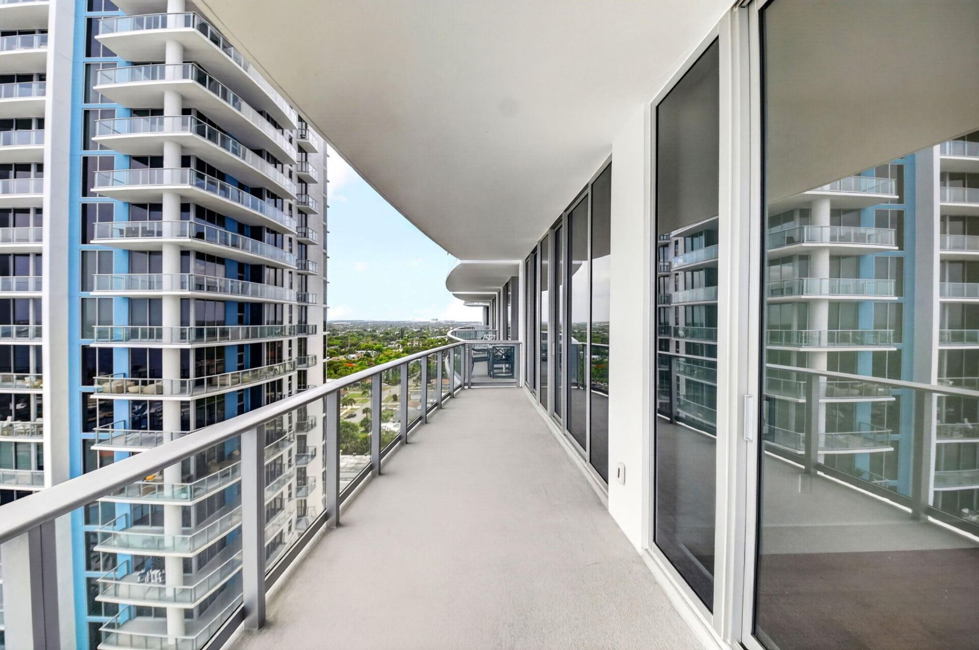 220 Lake Shore Drive, Unit 1511, West Palm Beach, FL 33403 Photo