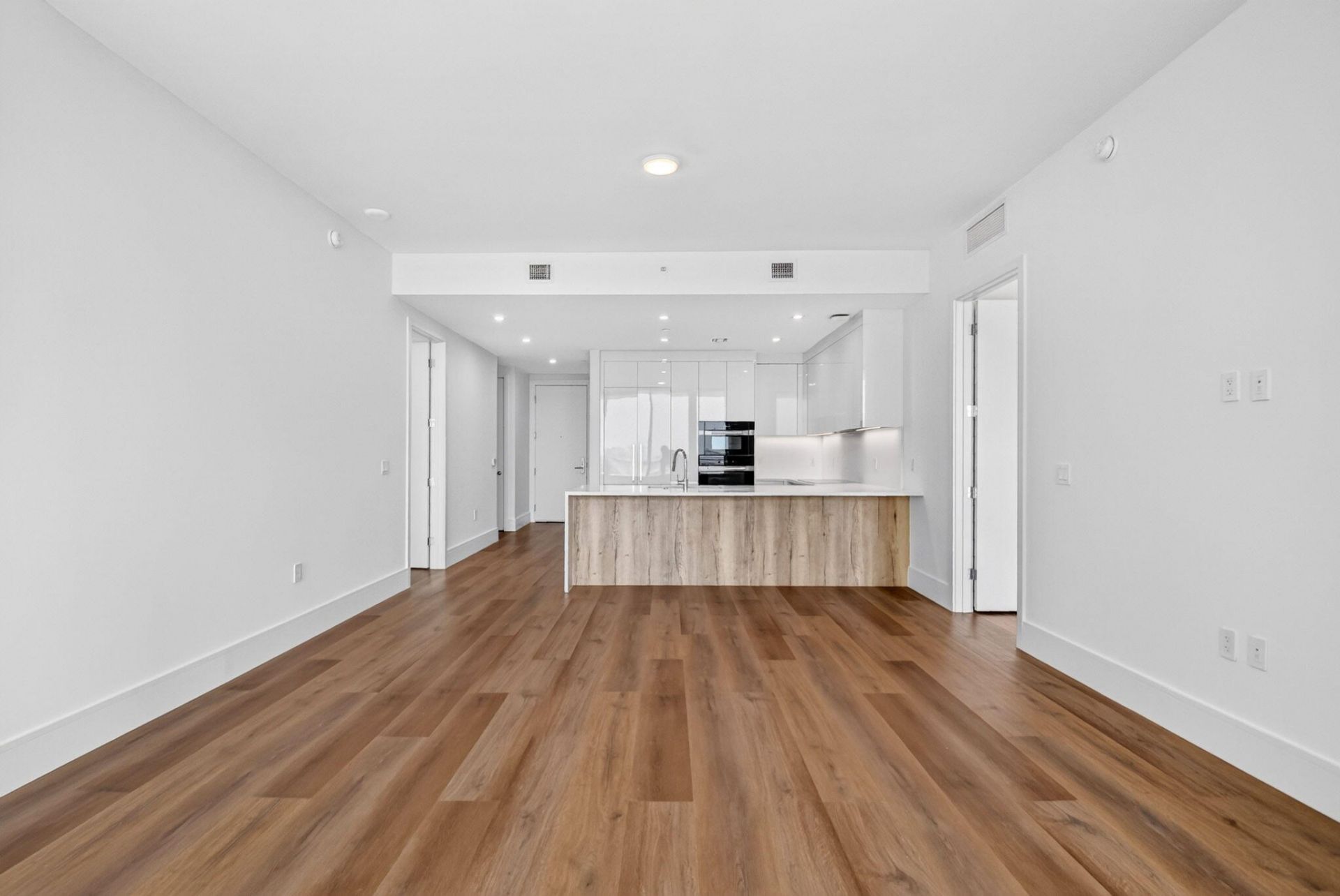 220 Lake Shore Drive, Unit 1511, West Palm Beach, FL 33403 Photo