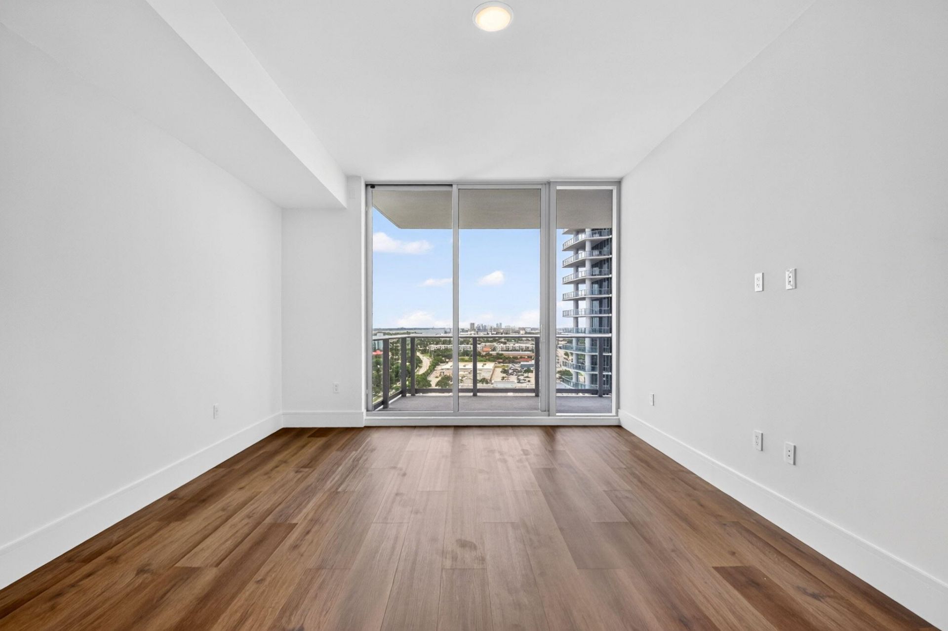 220 Lake Shore Drive, Unit 1511, West Palm Beach, FL 33403 Photo